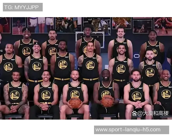 勇士官方宣布巴特勒因背部不适提前退赛穆迪将顶替首发位置