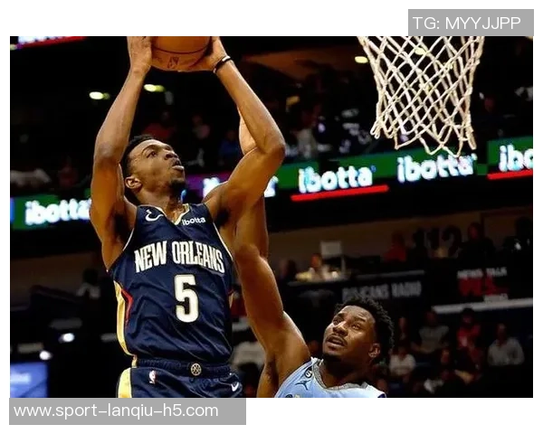 湖人和勇士分别对赫伯特琼斯和墨菲进行交易询价引发关注 湖人和勇士分别对赫伯特琼斯和墨菲进行交易询价引发关注